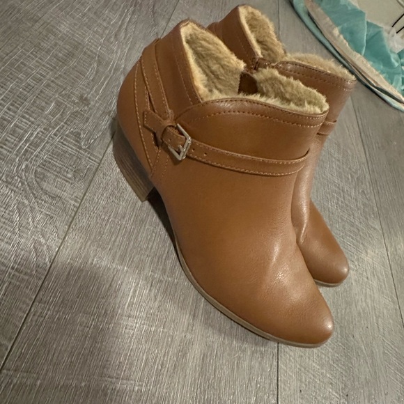 womens booties - Picture 1 of 3